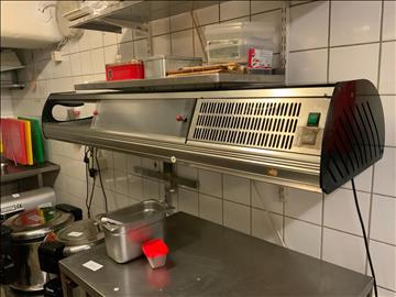 Sushikyl med skjutdörr 152cm bred, 42 cm djup, höjd 24 cm
