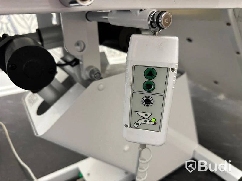 Behandlingsstol elektriskt BIOMAK FE 601