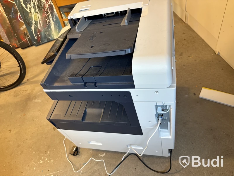 Multifunktionsskrivare Xerox C7100