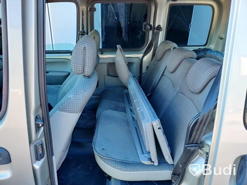 Renault Kangoo Express Passenger 1.6 4WD Manuell, 95hk, 2006 repobjekt - Tjörn