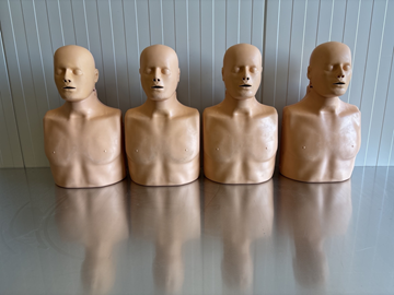 4 st HLR-dockor Practi-Man