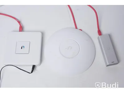 Nätverk och modem - UniFi AP AC PRO