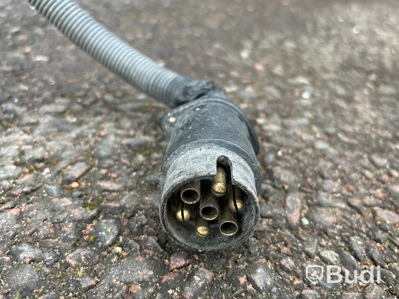 Obromsat kåpsläp Prof 1400LH | 2018