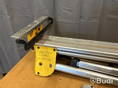 Kap- & gersåg Dewalt DWS773 med sågbänk