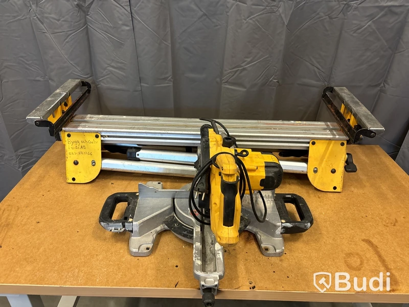 Kap- & gersåg Dewalt DWS773 med sågbänk