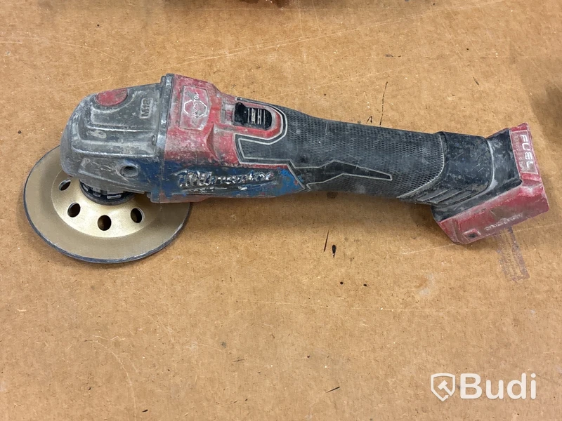 2 st batterimaskiner Milwaukee