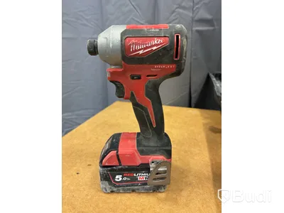 2 st batterimaskiner Milwaukee