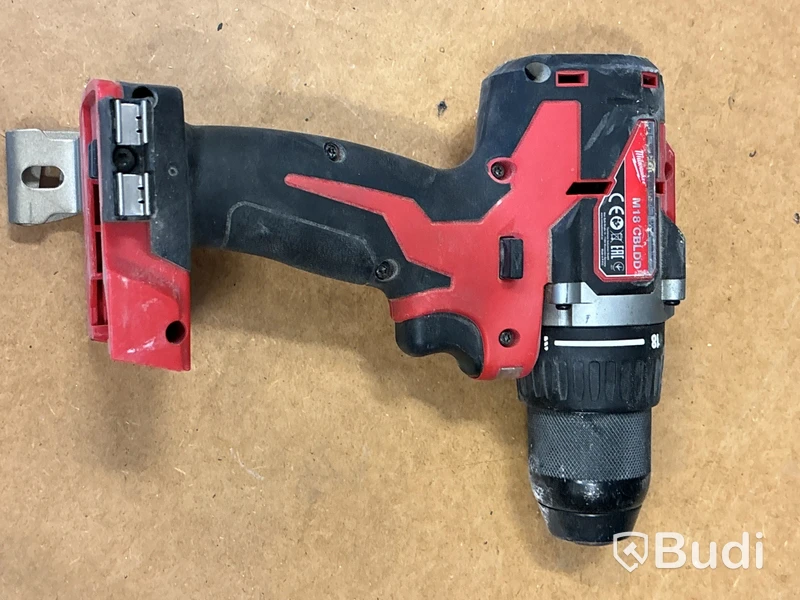 2 st batterimaskiner Milwaukee