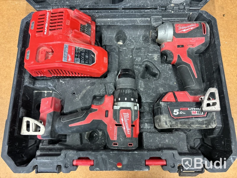 2 st batterimaskiner Milwaukee
