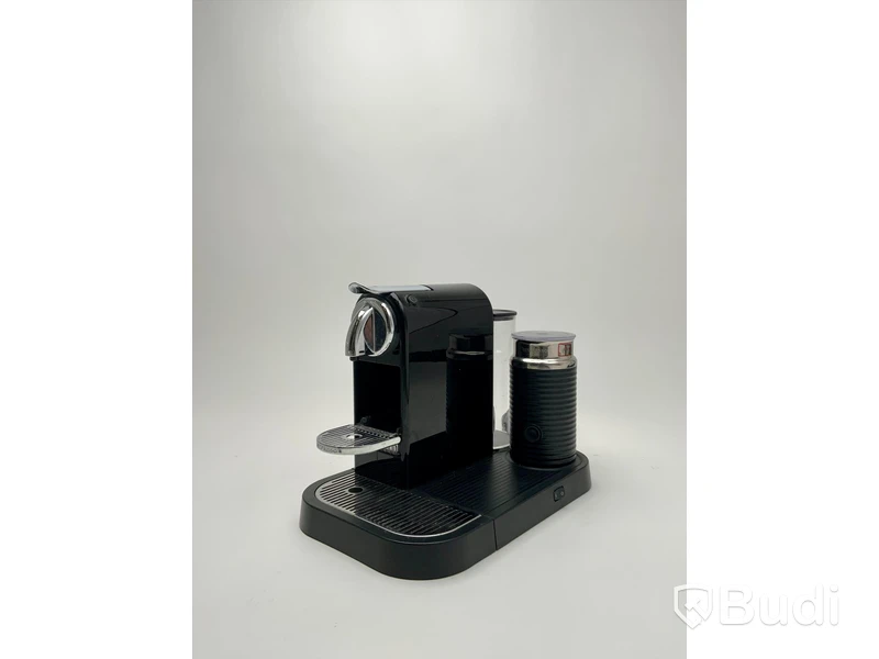 Nespresso D120. Saknar en lucka, kolla sista bilden.