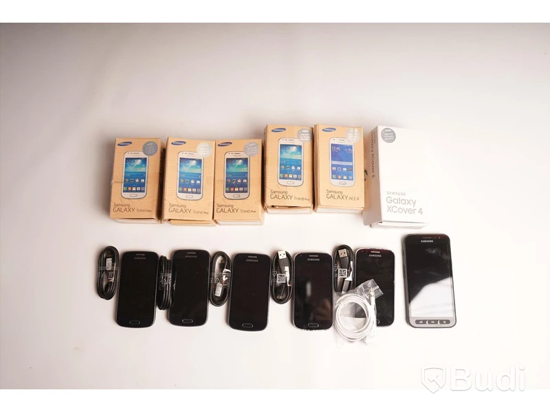 Mobiltelefoner 7st. Samsung Galaxy Trend Plus, Samsung Galaxy XCover 4, iPhone 4.