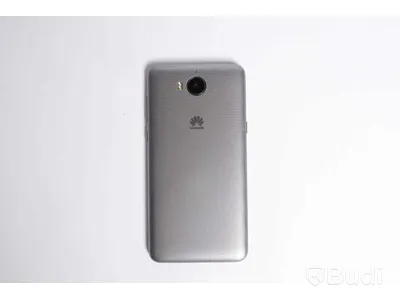 Mobiltelefoner 3st - Huawei 2st, Samsung 1st.