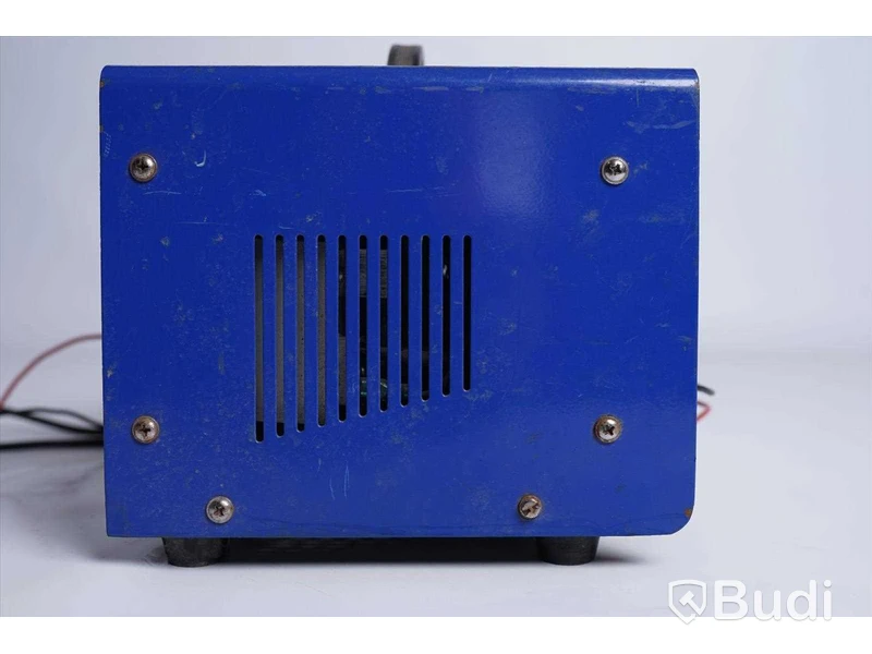 Batteriladdare - Biltema CB-30S