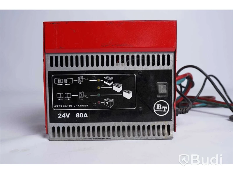 Batteriladdare - MicroPower STC 24/80.