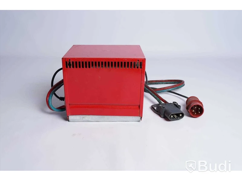 Batteriladdare - MicroPower STC 24/80.
