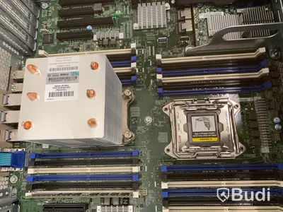 Server HP ProLiant ML350 Gen9, 3x SAS-diskar 300 GB 10K, 8GB RAM, Intel Xeon E5-2609 v3