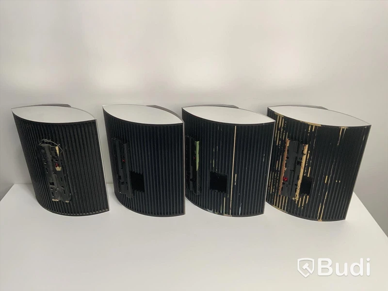 BANG & OLUFSEN, 4st BeoLab 4000 Aktiva högtalare. Trasig stereo ink tillbehör. Omstartad auktion
