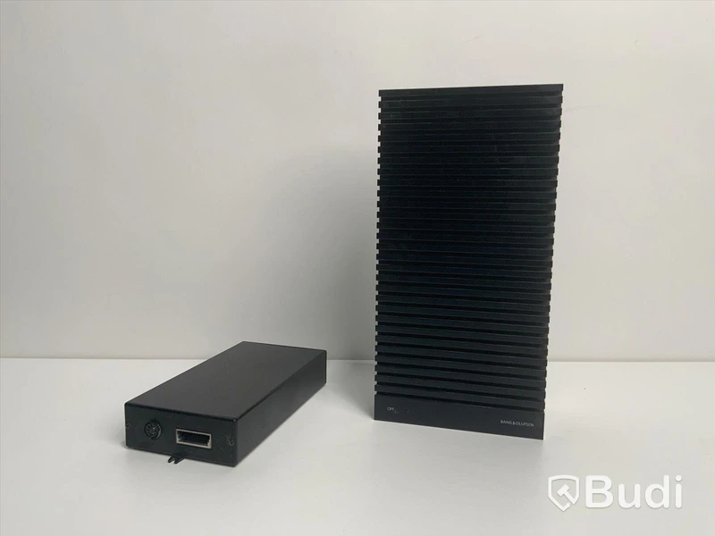 BANG & OLUFSEN, 4st BeoLab 4000 Aktiva högtalare. Trasig stereo ink tillbehör. Omstartad auktion