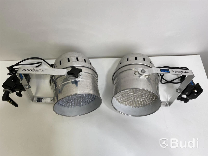 Eurolite LED PAR-64 RGB spot, short lampor