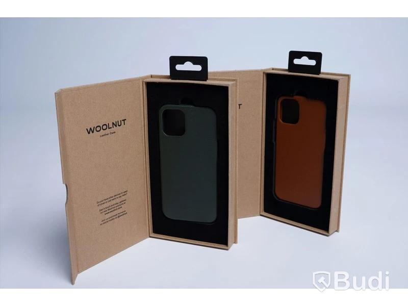 Mobilskal - 2 st. Woolnut, Leather case, iPhone 12 Mini, Cognac och Green. Ny, Obruten förpackning.