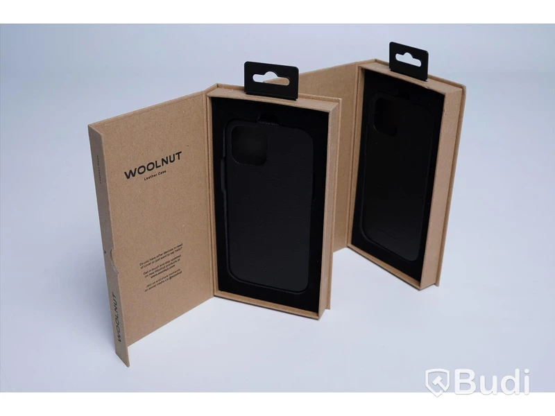 Mobilskal - 2 st. Woolnut, Leather case, iPhone 12/12 Pro, Black. Ny, Obruten förpackning.