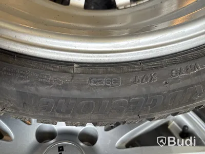 Dubbade vinterhjul Bridgestone Blizzak (235/50R20) | Skoda Enyaq