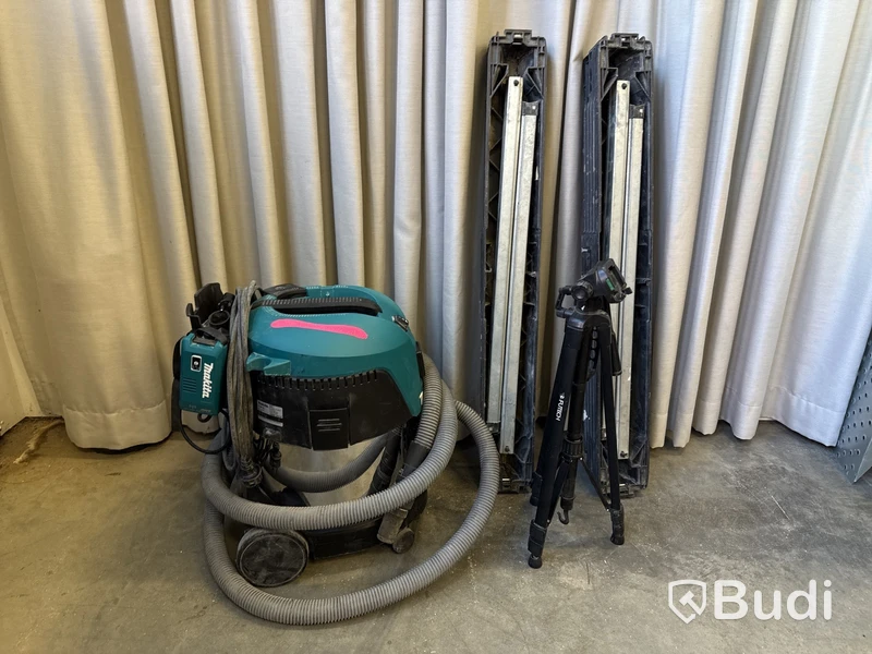 Dammsugare Makita VC2912L med blåtandsenhet WUT02, arbetsbockar & kamerastativ