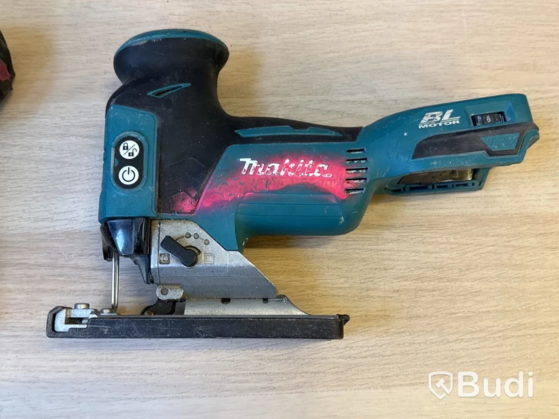 7 st batterimaskiner Makita