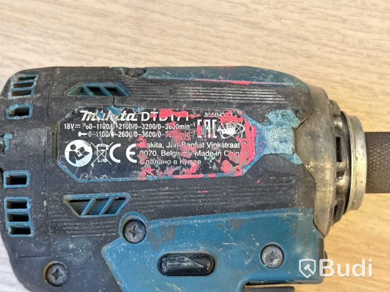 7 st batterimaskiner Makita