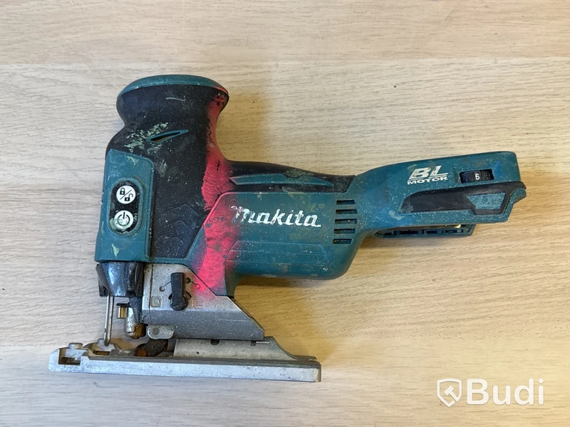 7 st batterimaskiner Makita