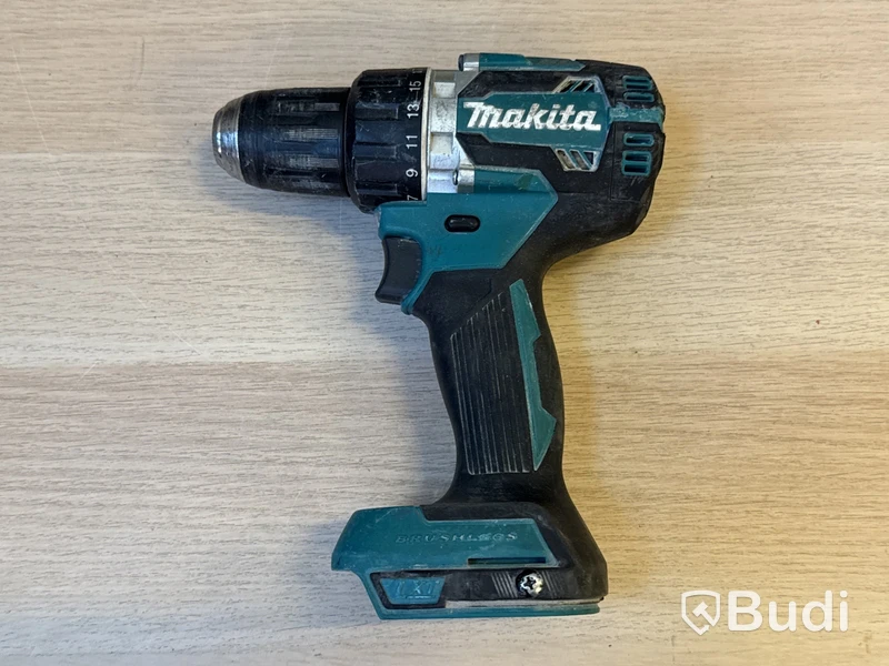 7 st batterimaskiner Makita
