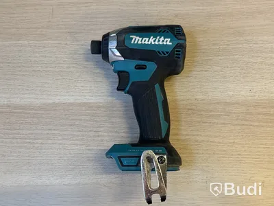7 st batterimaskiner Makita