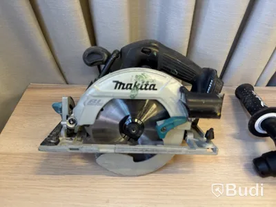 7 st batterimaskiner Makita