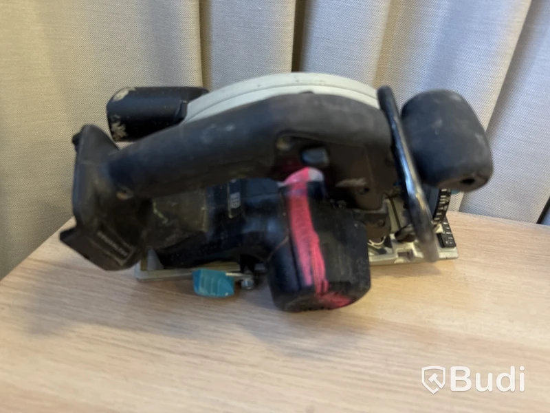 7 st batterimaskiner Makita