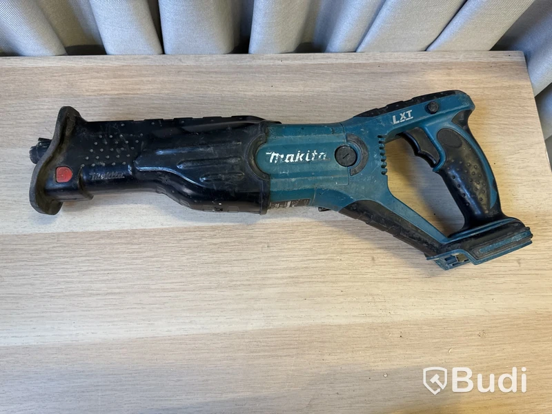 7 st batterimaskiner Makita