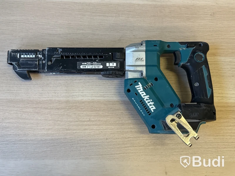 7 st batterimaskiner Makita