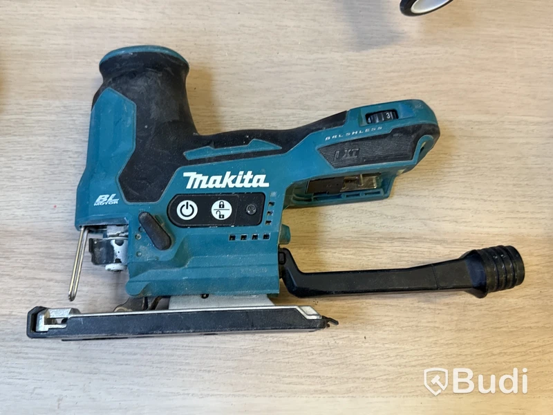 7 st batterimaskiner Makita
