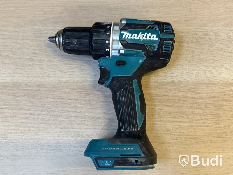 7 st batterimaskiner Makita
