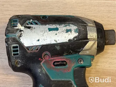 7 st batterimaskiner Makita