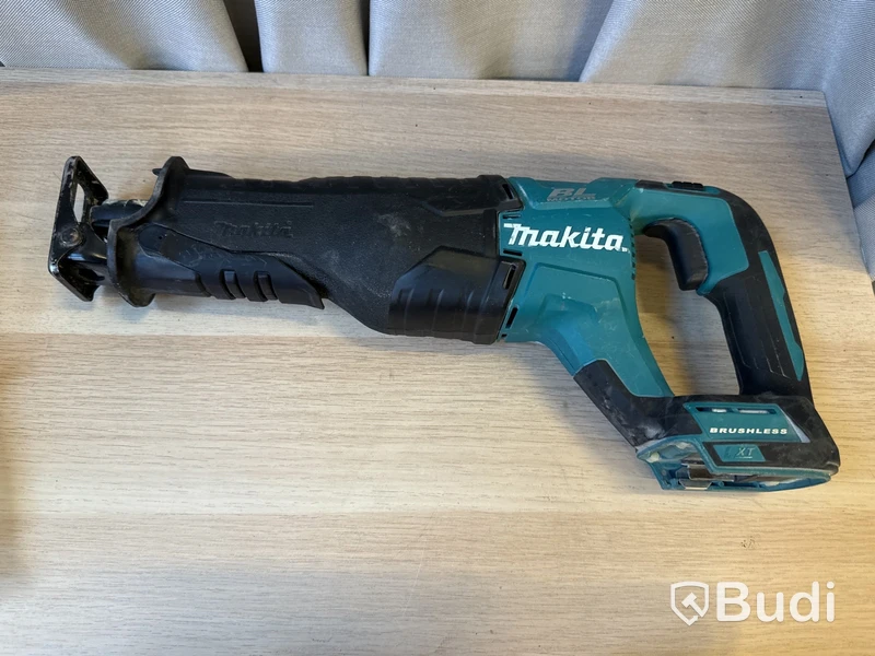 7 st batterimaskiner Makita