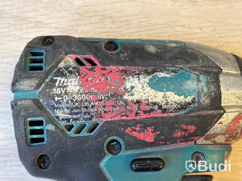 8 st batterimaskiner Makita