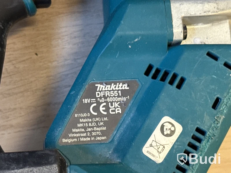8 st batterimaskiner Makita