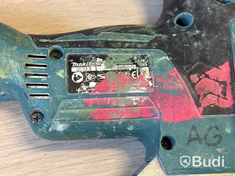 8 st batterimaskiner Makita