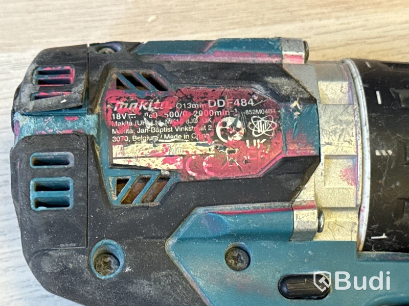 8 st batterimaskiner Makita