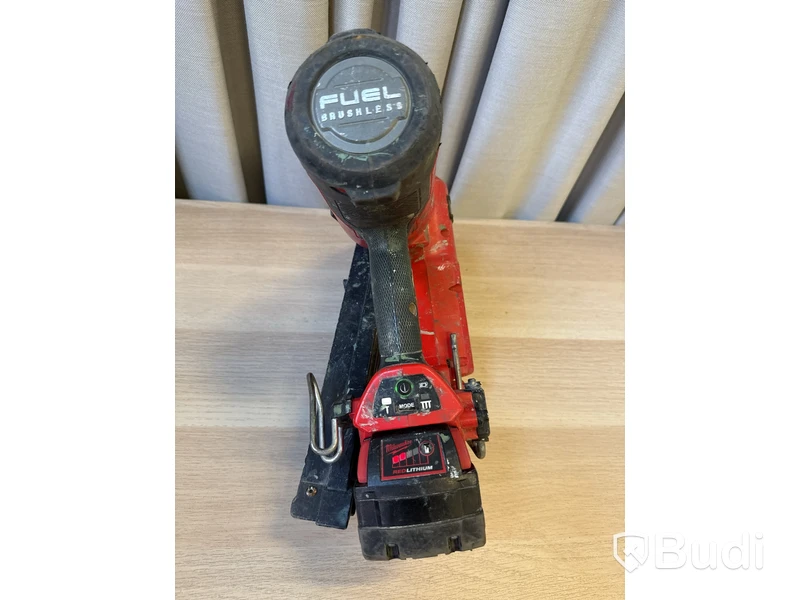 Batteridriven spikpistol Milwaukee M18 FFN