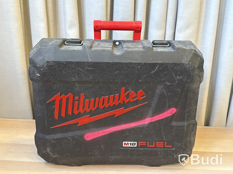 Batteridriven spikpistol Milwaukee M18 FFN
