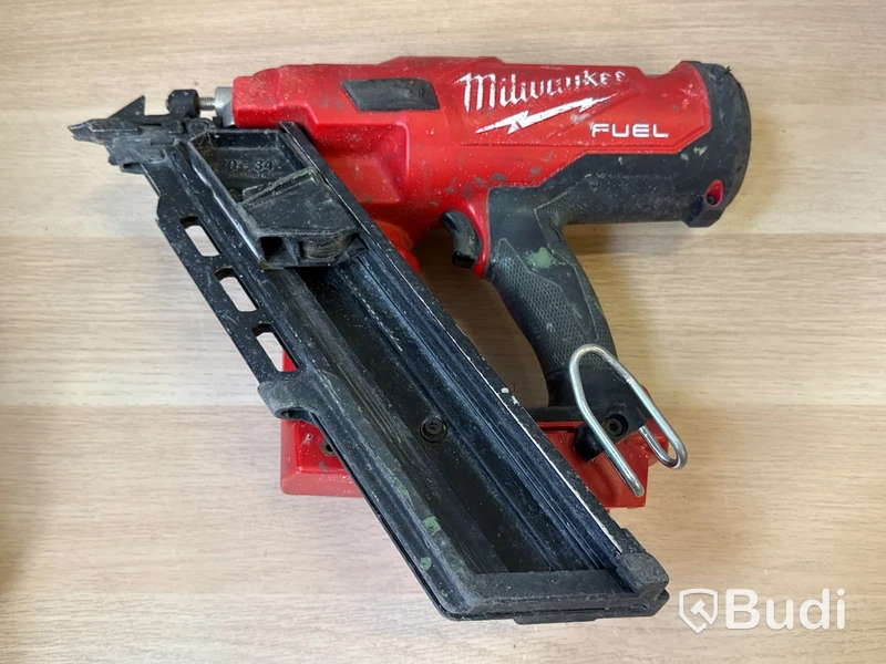 Batteridriven spikpistol Milwaukee M18 FFN