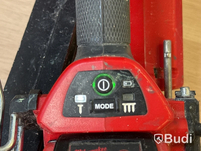 Batteridriven spikpistol Milwaukee M18 FFN