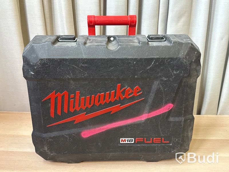 Batteridriven spikpistol Milwaukee M18 FFN
