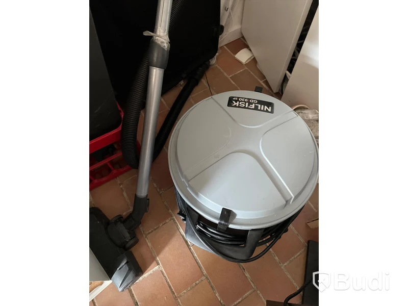 Dammsugare Nilfisk GD 930 SP